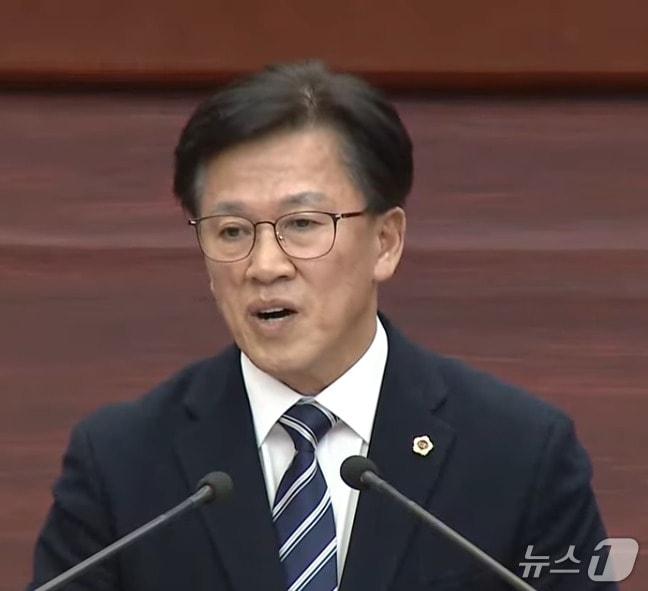 본문 이미지 - 13일 이명연 전북도의원이 임시회에서 5분 발언을 하고 있다.2026.3.13/뉴스1