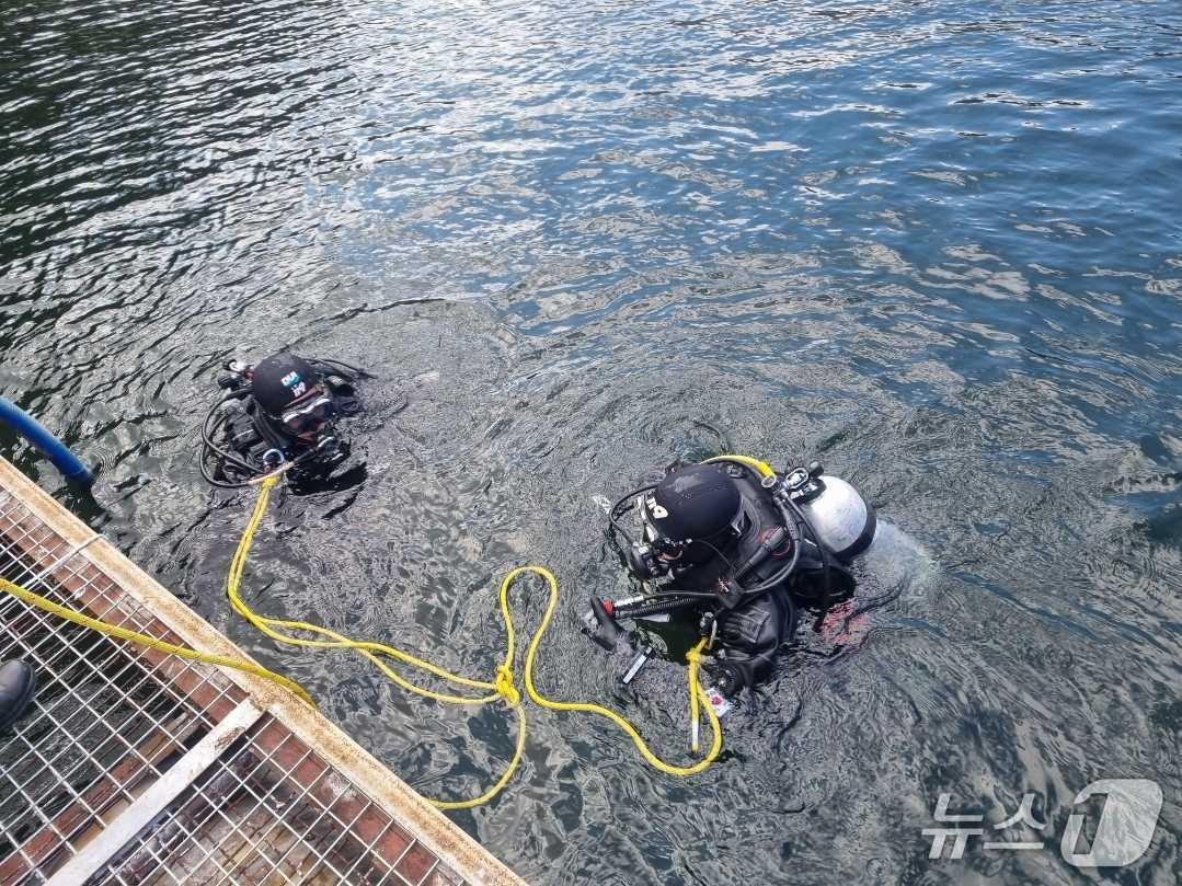 본문 이미지 - 양구 소양호 수색 현장.(강원도소방본부 제공, 재판매 및 DB금지)