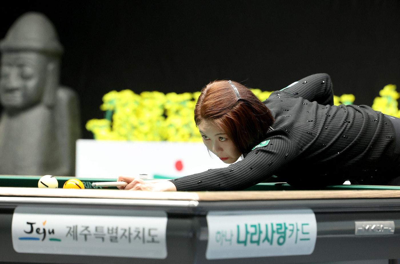 본문 이미지 - '당구 여제' 김가영이 프로당구 왕중왕전 월드챔피언십 6회 연속 결승전에 진출했다.(PBA 제공) 