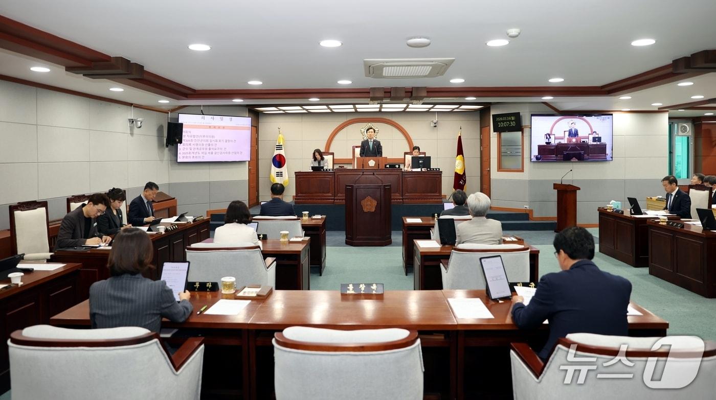 본문 이미지 - 16일 전북 진안군의회기 제305회 임시회를 개회하고 19일까지 일정에 돌입했다.(의회제공, 재판매 및 DB금지)2026.3.16/뉴스1