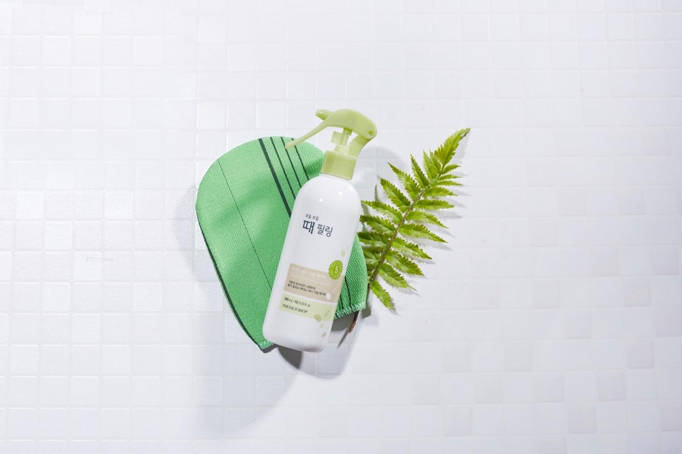 본문 이미지 - 이 대통령 부부가 구매한 '더페이스샵 보들보들 때필링'(LG생활건강 제공)