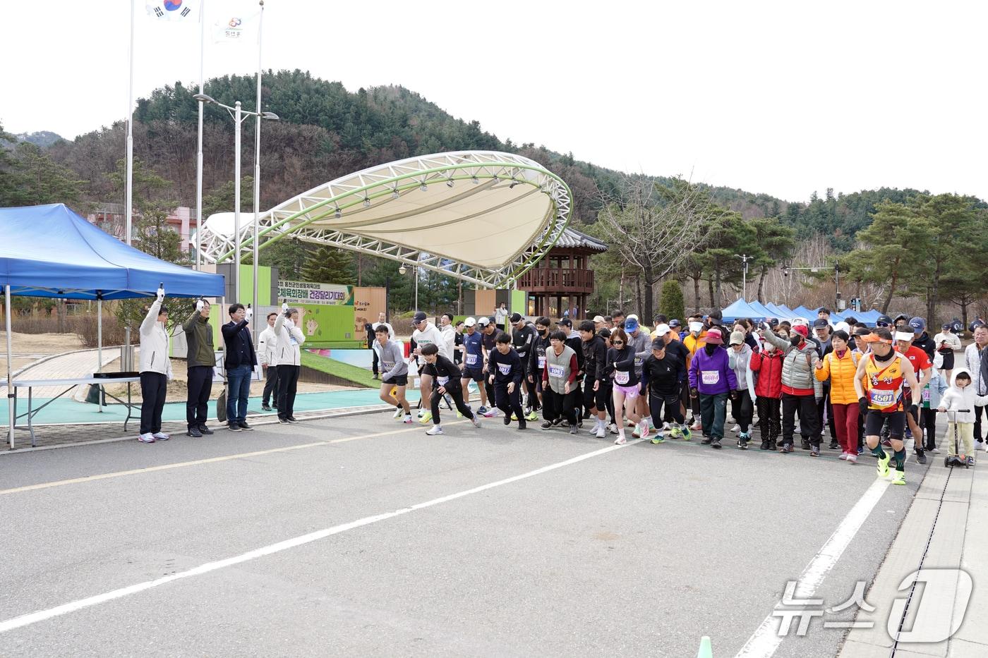 본문 이미지 - 생활체육대회 달리기 자료사진.(홍천군 제공. 재판매 및 DB금지)/뉴스1