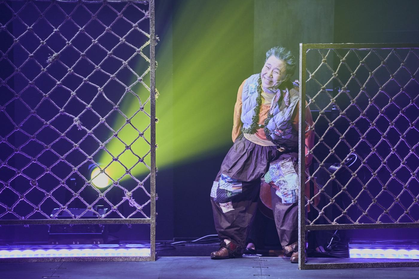 본문 이미지 - 연극 '해리엇' 공연 장면(강동문화재단 제공)