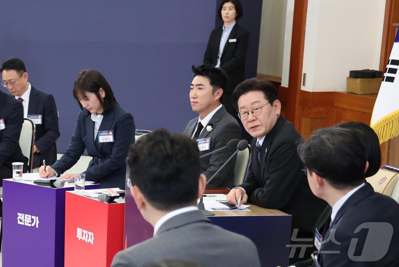 본문 이미지 - 이재명 대통령이 18일 청와대에서 열린 자본시장 안정과 정상화 간담회에서 발언을 하고 있다. 2026.3.18 ⓒ 뉴스1 이재명 기자