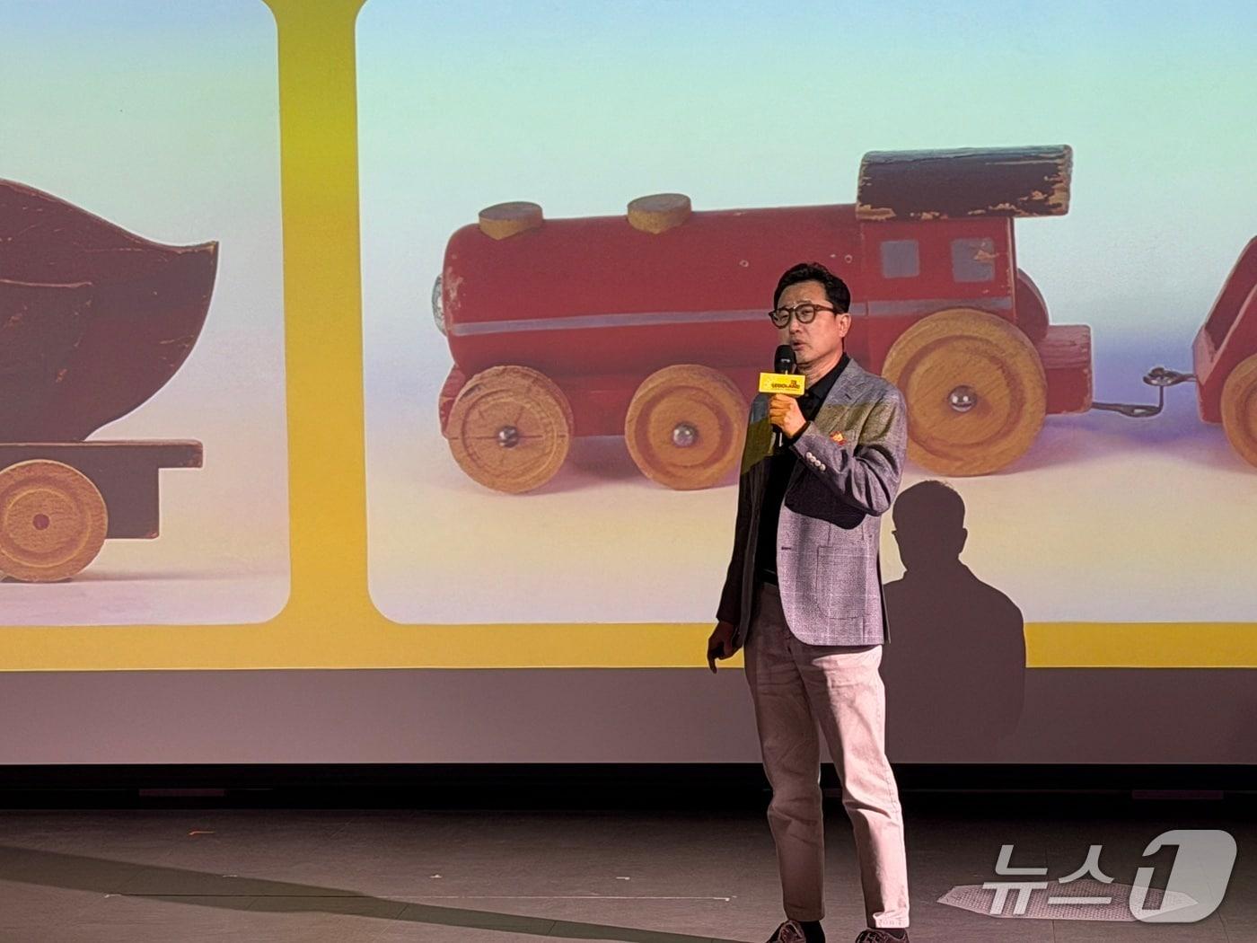 본문 이미지 - 이성호 멀린 엔터테인먼트 코리아 대표가 지난 17일 레고랜드에서 기자간담회를 갖고 2026년 시즌 레고랜드 목표를 밝히고 있다2026.3.18 한귀섭 기자