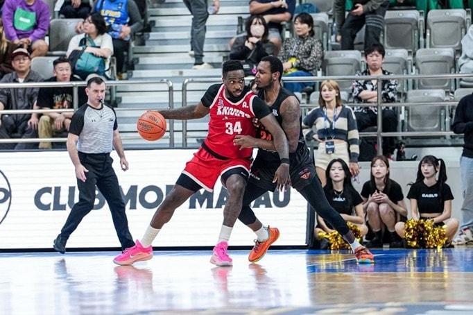 본문 이미지 - 서울 SK는 2025-26 EASL 6강에서 탈락했다. (KBL 제공)