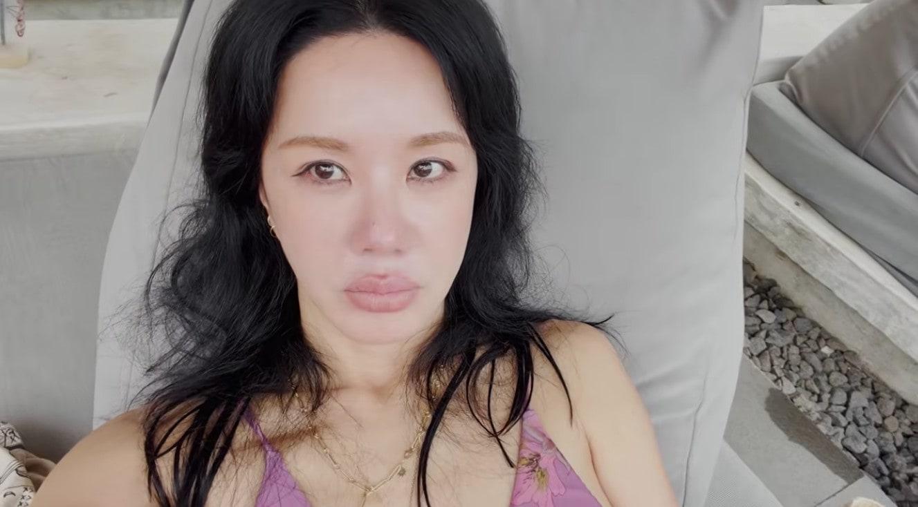 본문 이미지 - 가수 겸 배우 엄정화 유튜브