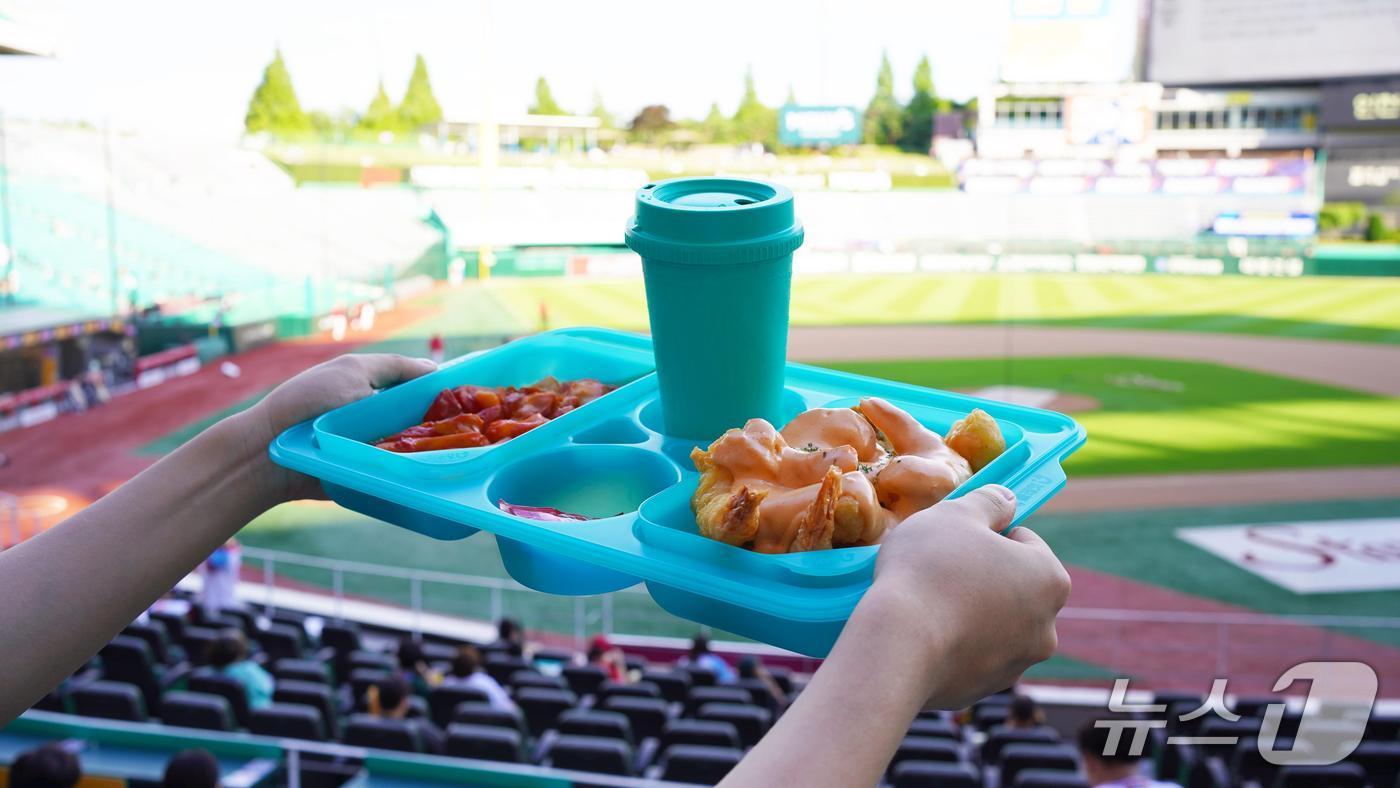 본문 이미지 - 다회용기 모습.(서울시 제공)