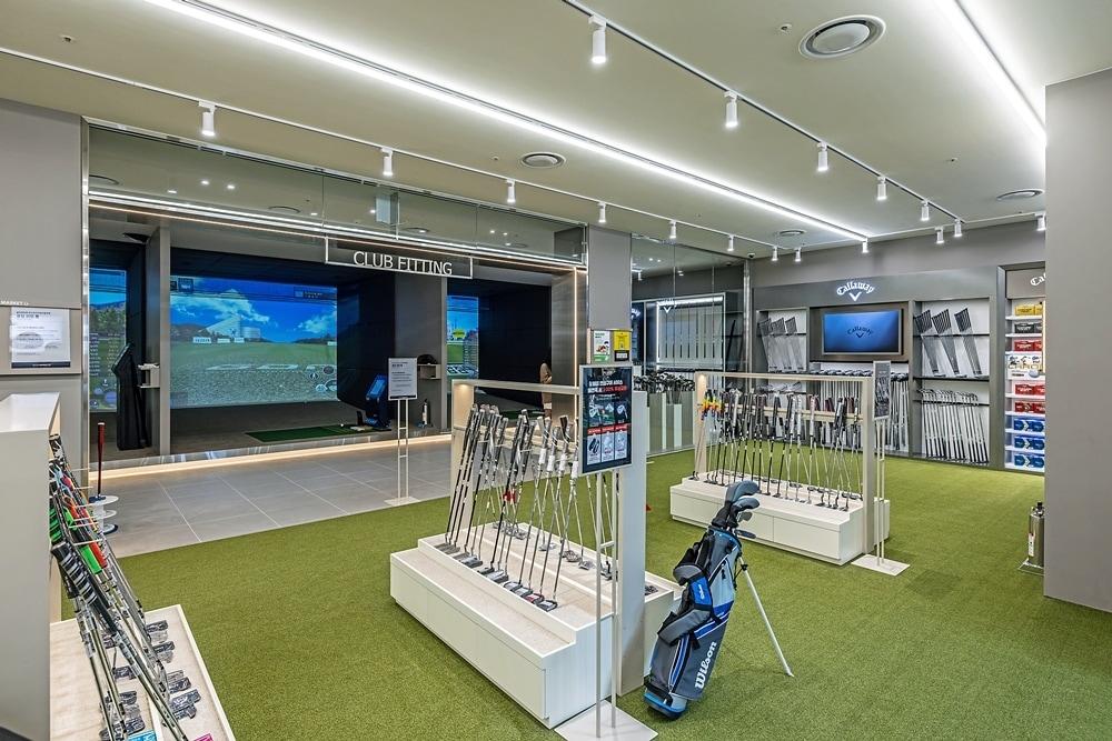 본문 이미지 - 부산 프리미엄 아울렛 골프 전문관(신세계사이먼 제공)