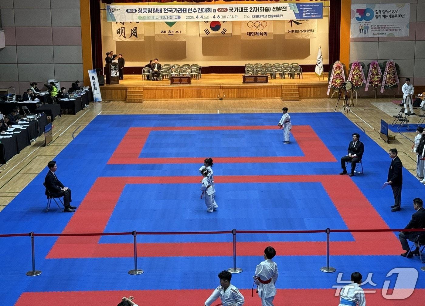 본문 이미지 - 지난해 제천에서 열린 전국가라테선수권대회.(제천시 제공. 재판매 및 DB금지) 