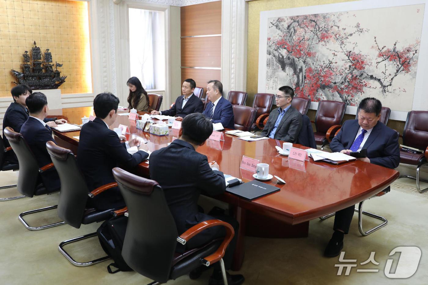 본문 이미지 - 한중 수색구조기관 실무회의.(해양경찰청 제공/뉴스1)