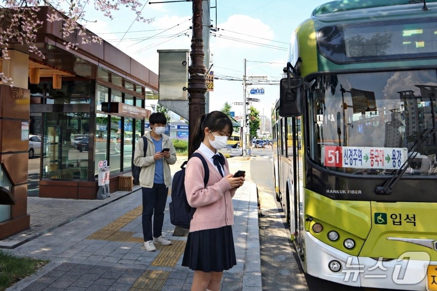 본문 이미지 - 4월1일부터 경북 경주시의 어린이와 청소년 시내버스 요금이 무료화된다.(경주시 제공, 재판매 및 DB금지) 2026.3.19/뉴스1