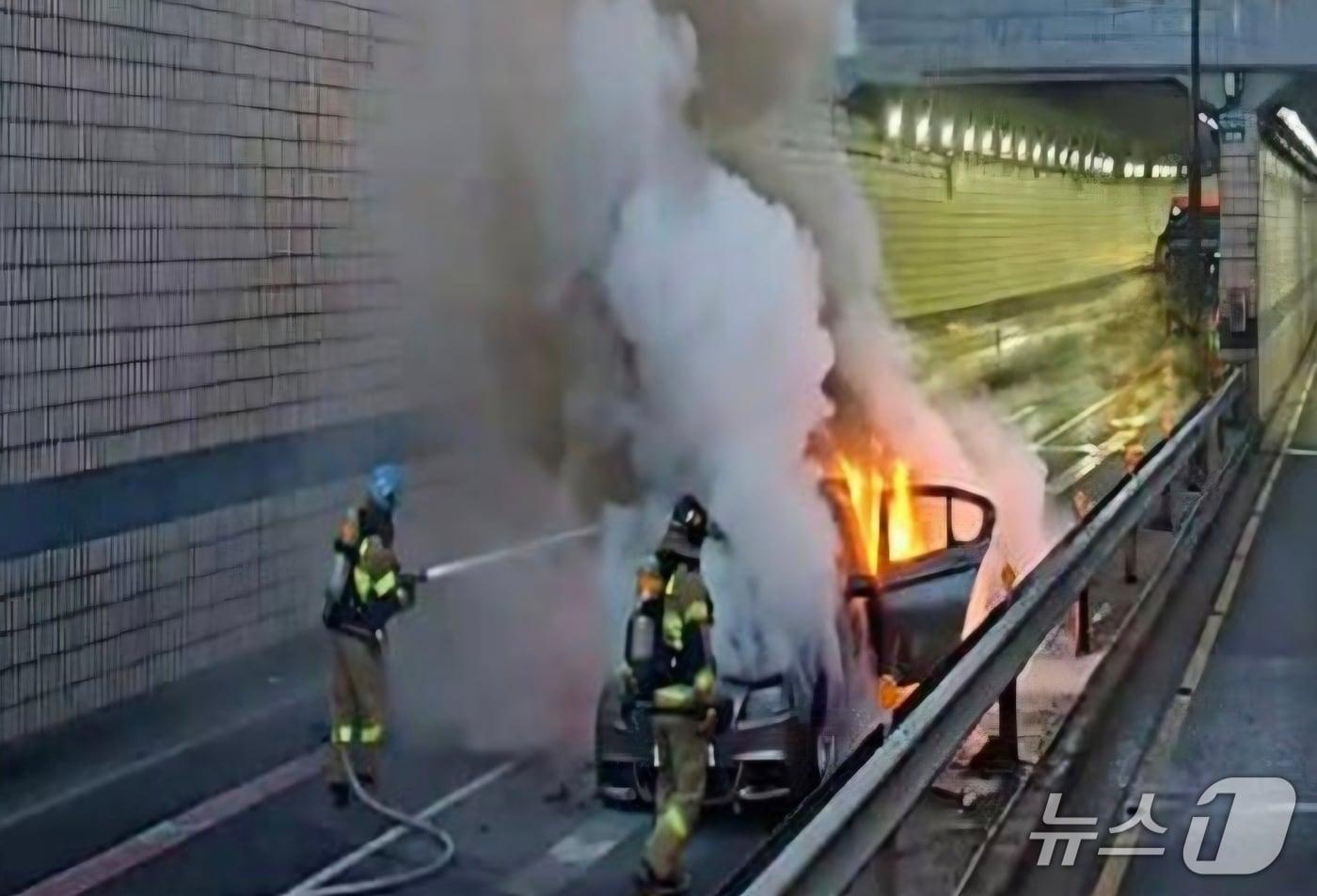 본문 이미지 - 화재 현장. (경기도소방재난본부 제공. 재판매 및 DB 금지) 2026.3.19/뉴스1