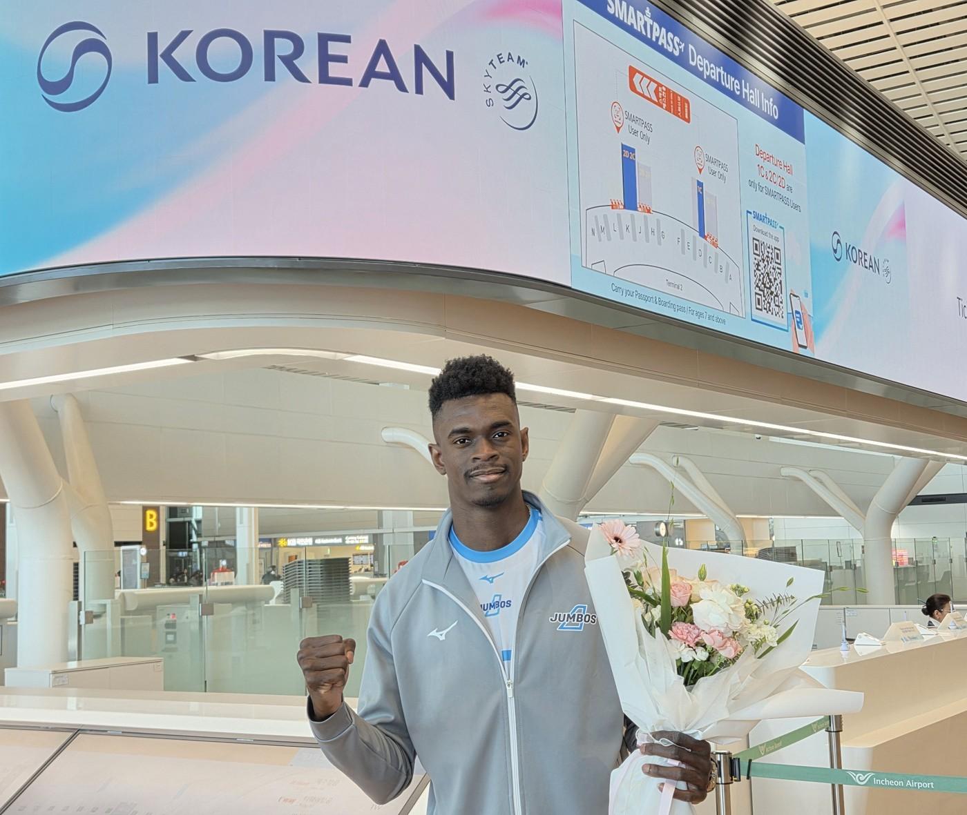 본문 이미지 - 대한항공에 합류한 호세 마쏘. (대한항공 제공)