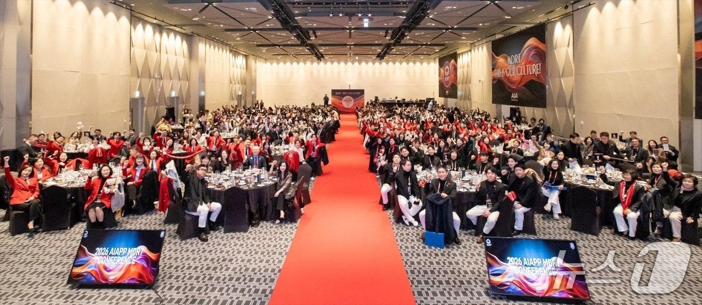 본문 이미지 - AIA생명의 자회사형 법인보험대리점(GA)인 AIA 프리미어파트너스는 지난 19일 서울 용산 드래곤시티에서 ‘2026 MDRT 컨퍼런스’를 성황리에 마무리했다/사진제공=AIA생명