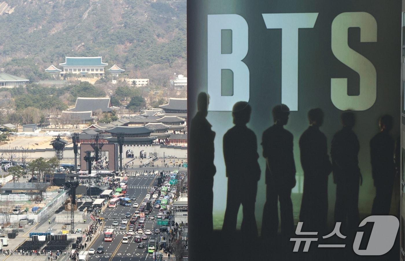 본문 이미지 - 방탄소년단(BTS) 완전체 컴백 공연이 하루 앞으로 다가온 19일 서울 광화문광장 인근 빌딩 전광판에 컴백 공연을 알리는 광고가 표출되고 있다. 2026.3.20 ⓒ 뉴스1 최지환 기자