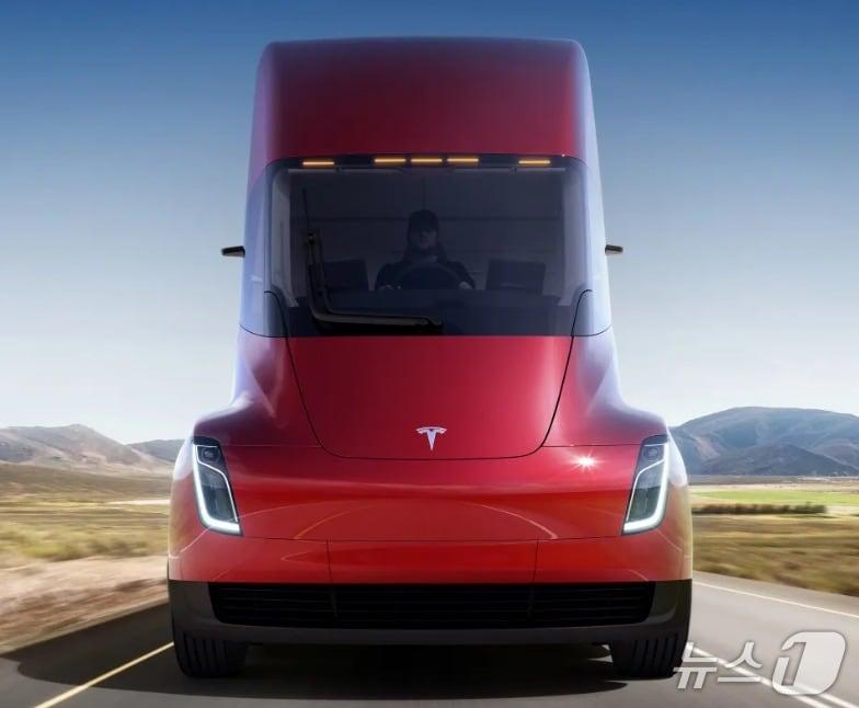 본문 이미지 - 테슬라 세미 트럭 - WSJ 갈무리