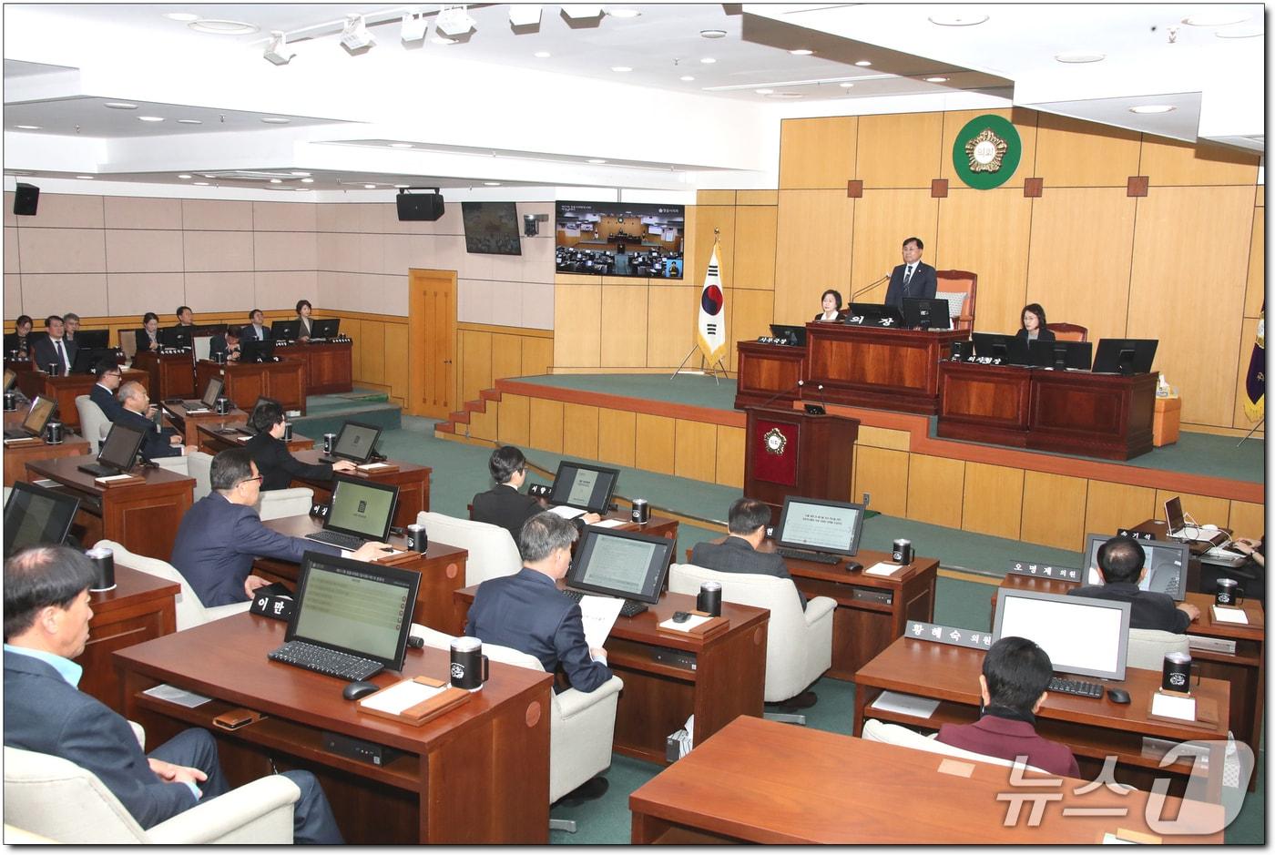 본문 이미지 - 20일 전북 정읍시의회가 제311회 임시회를 개회했다.(정읍시의회 제공. 재판매 및 DB금지)/뉴스1 