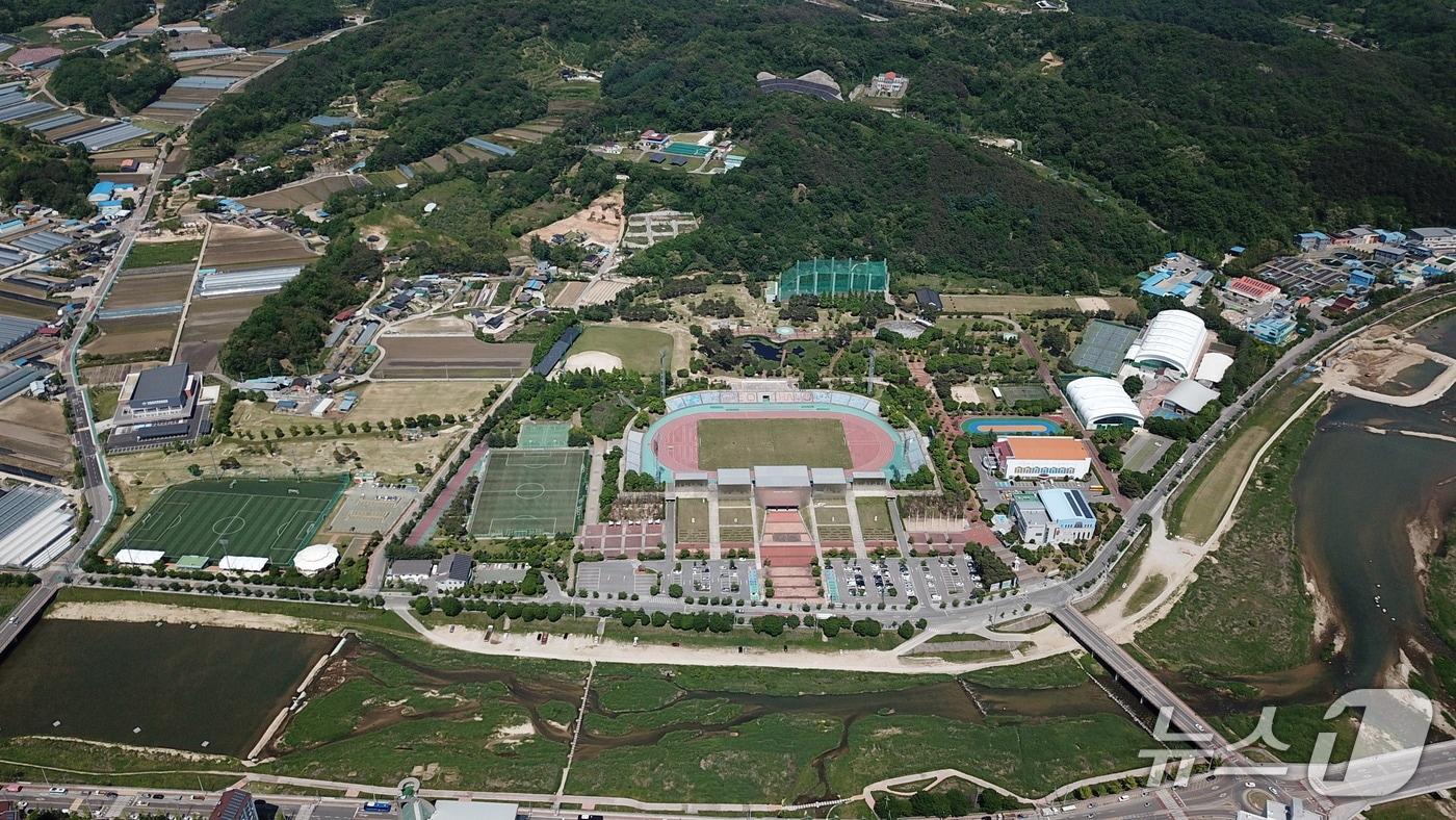 본문 이미지 - 거창군 스포츠파크 전경(거창군 제공. 재판매 및 DB금지).