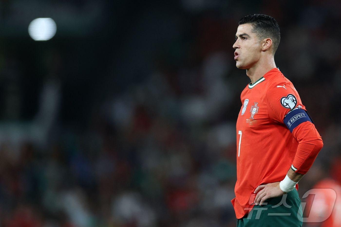 본문 이미지 - 3월 포르투갈 대표팀에 소집되지 않은 크리스티아누 호날두. ⓒ AFP=뉴스1