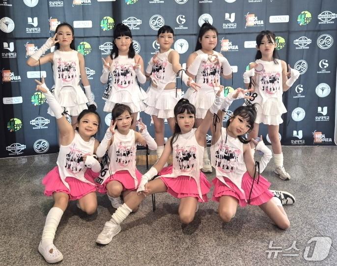 본문 이미지 - 늘봄 프로그램에 참여한 전북 순창초등학교 학생들.(전북교육청 제공, 재판매 및 DB 금지)/뉴스1