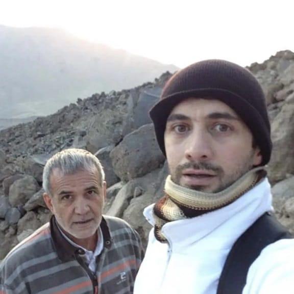 본문 이미지 - 마수드 페제시키안 이란 대통령(왼쪽)과 그의 아들 유세프(인스타그램 캡처) 