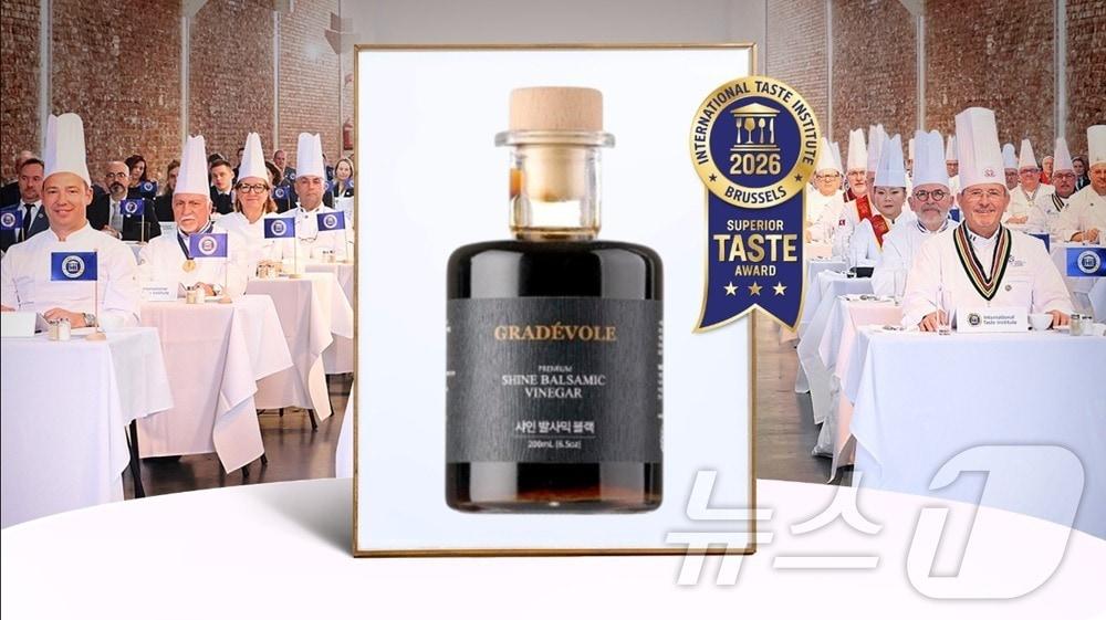 본문 이미지 - 경북 상주 로컬브랜드 ‘샤인프레시’가 샤인머스캣을 활용한 발사믹 식초로 글로벌 미식 시장 공략에 나섰다. ⓒ 뉴스1 김대벽기자