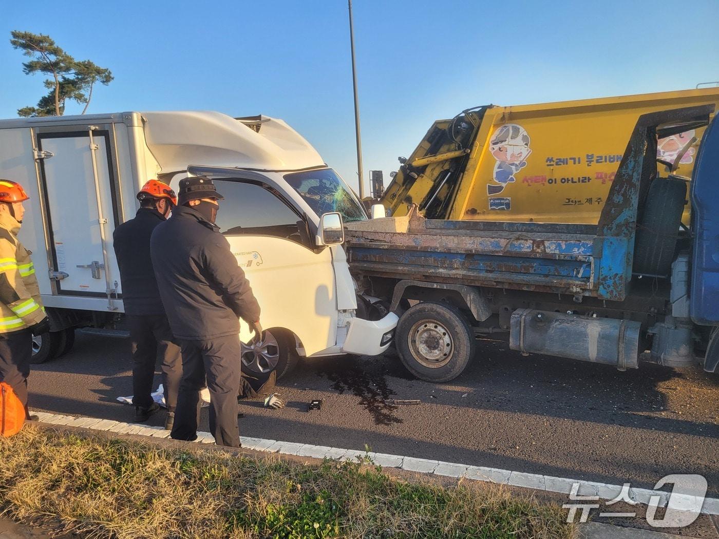 본문 이미지 - 사고 현장(제주소방 제공. 재판매 및 DB금지)/뉴스1