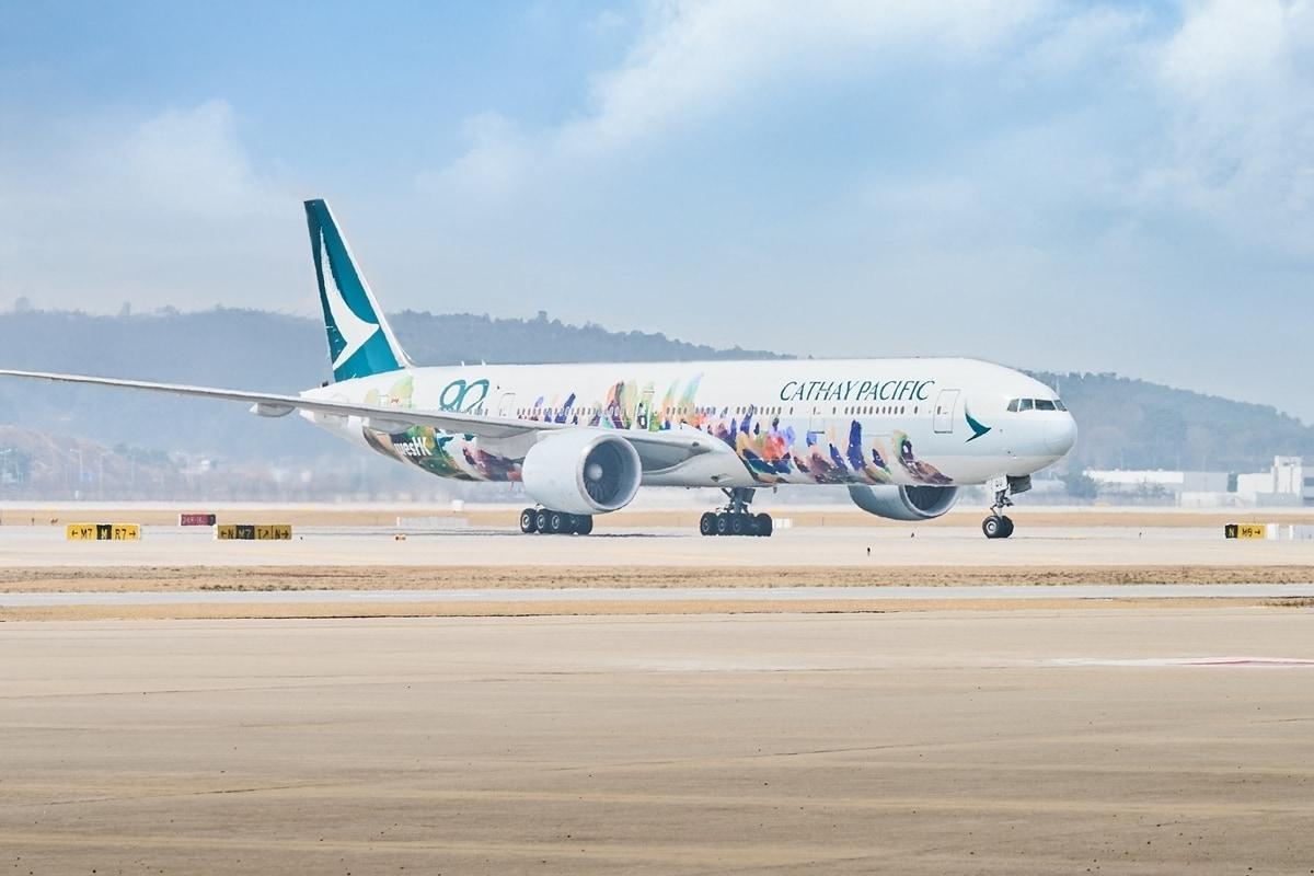 본문 이미지 - 창립 80주년 특별 도장기(캐세이퍼시픽 제공)