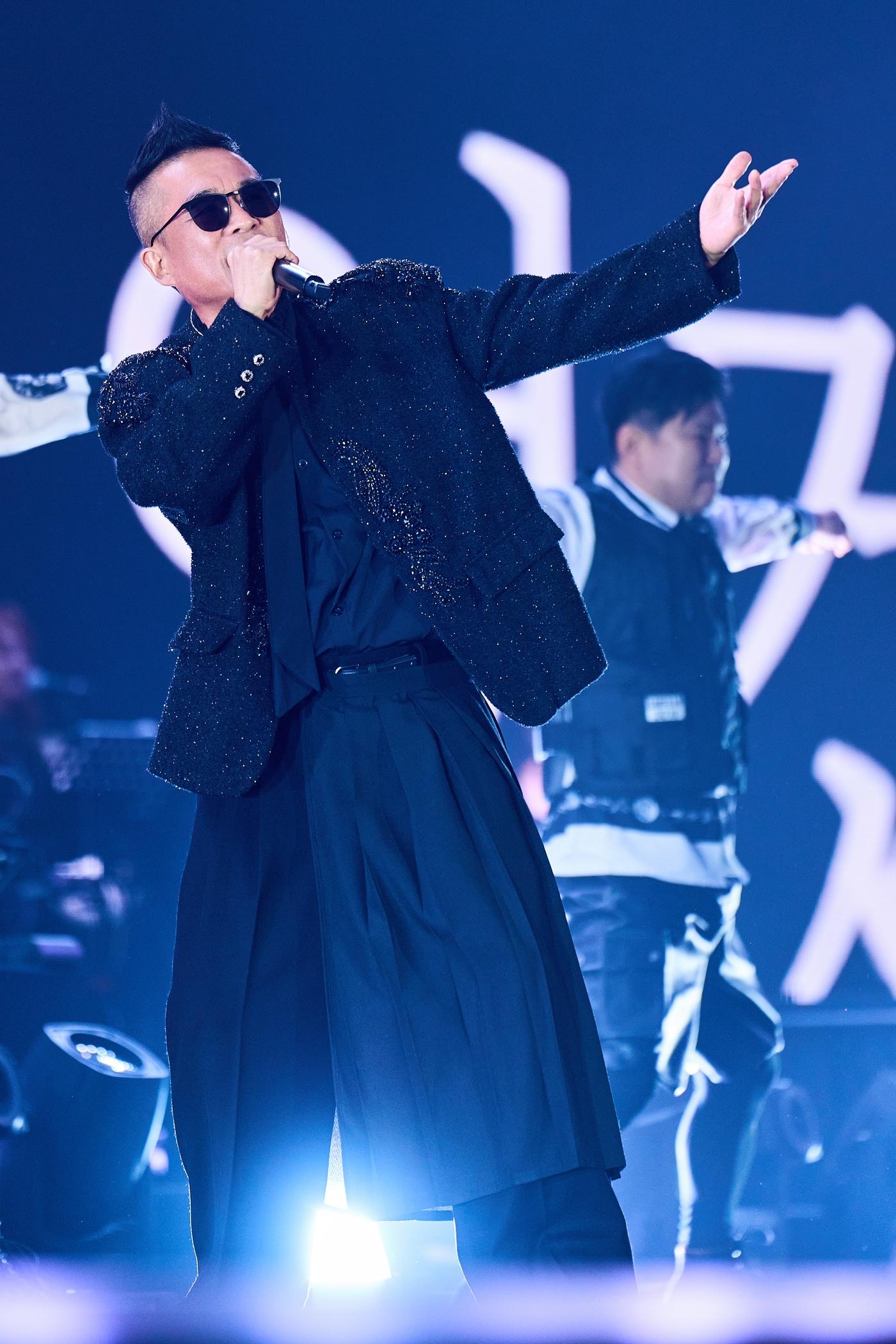 본문 이미지 - 김건모