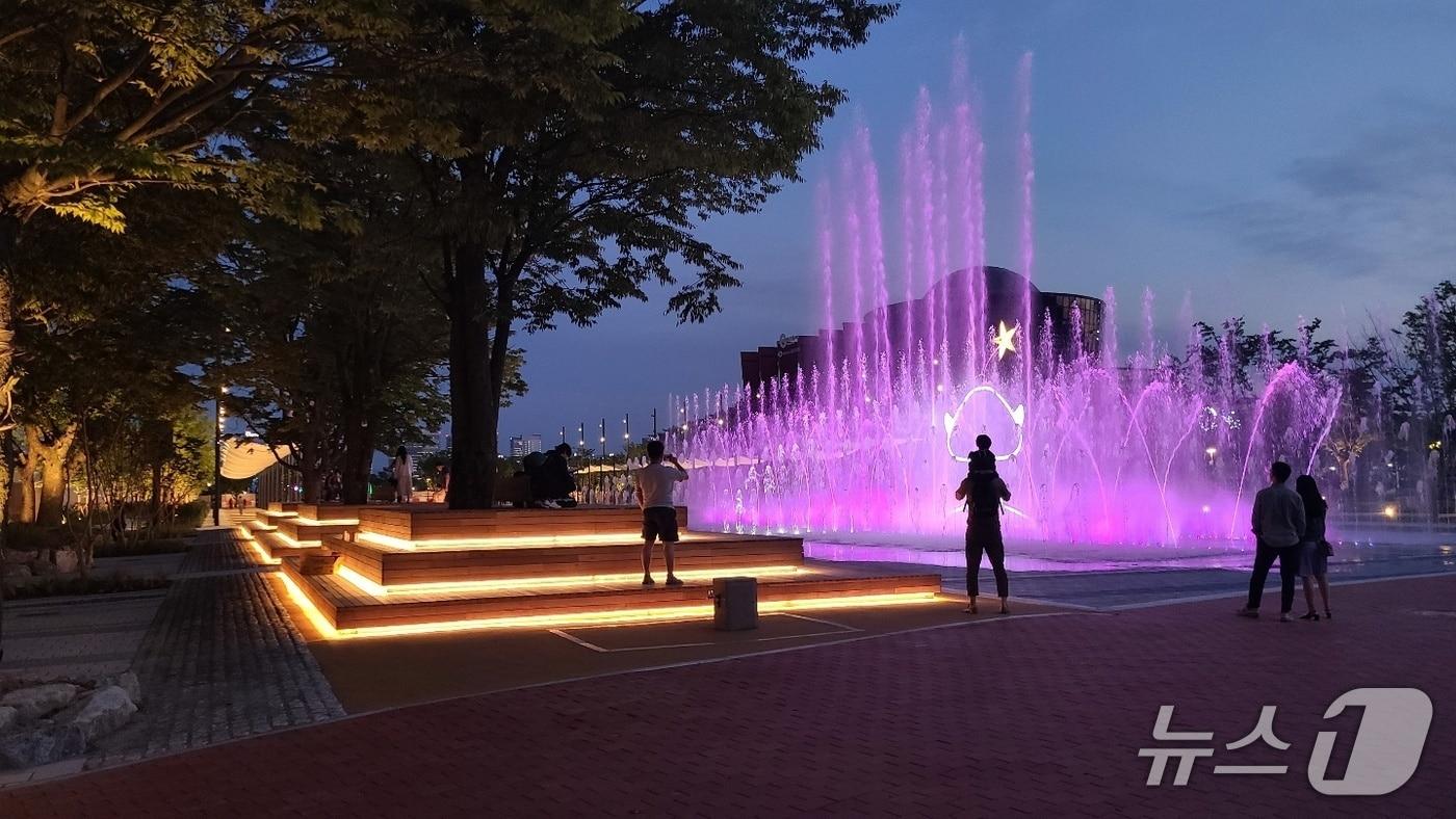 본문 이미지 - 대전엑스포과학공원 음악분수 (대전관광공사 제공) / 뉴스1
