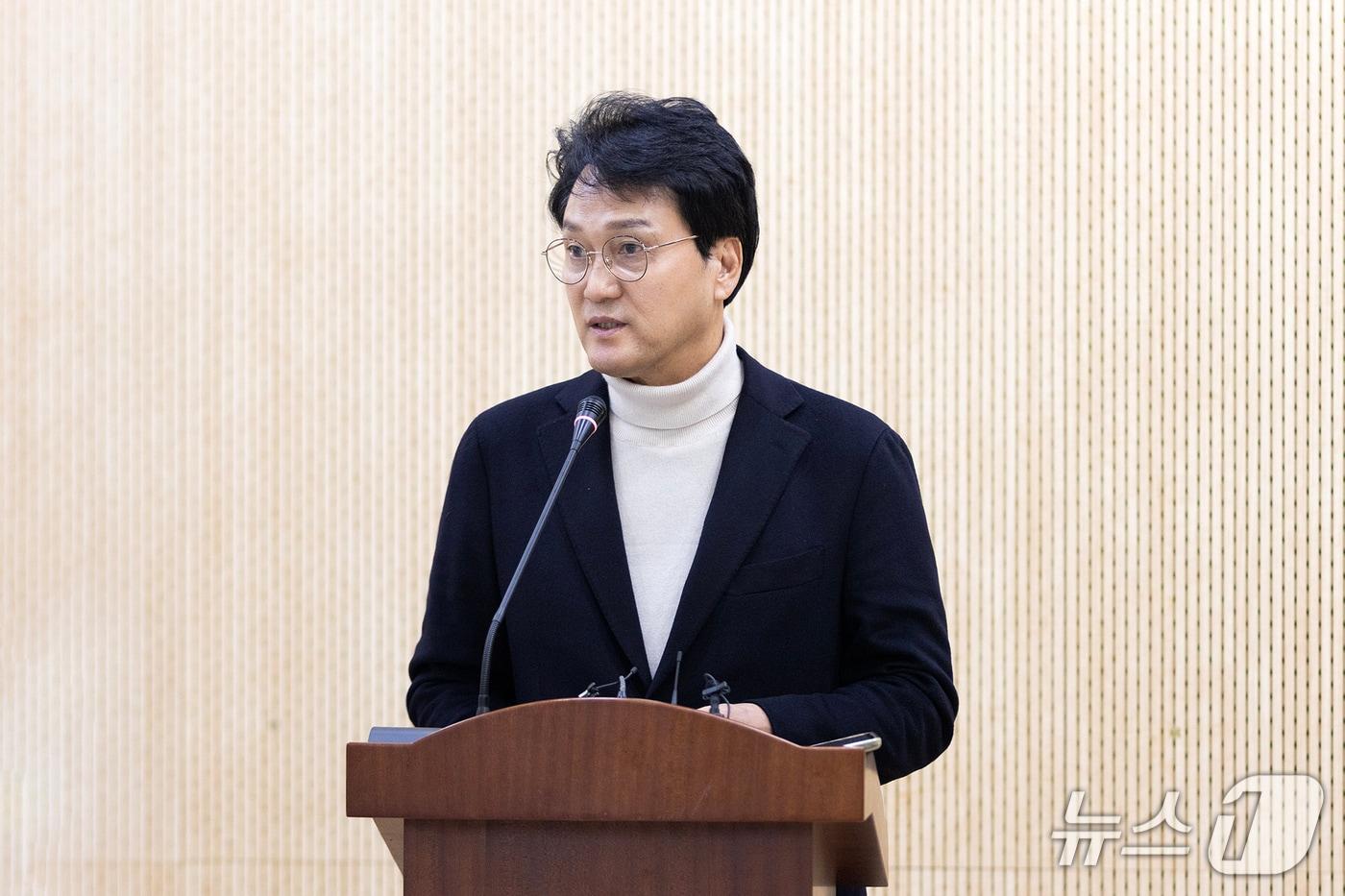 본문 이미지 -  안민석 경기도교육감 예비후보가 교육 정책과 관련한 입장을 밝히고 있다. (안민석 경기도교육감 예비후보 ‘안심캠프 제공)