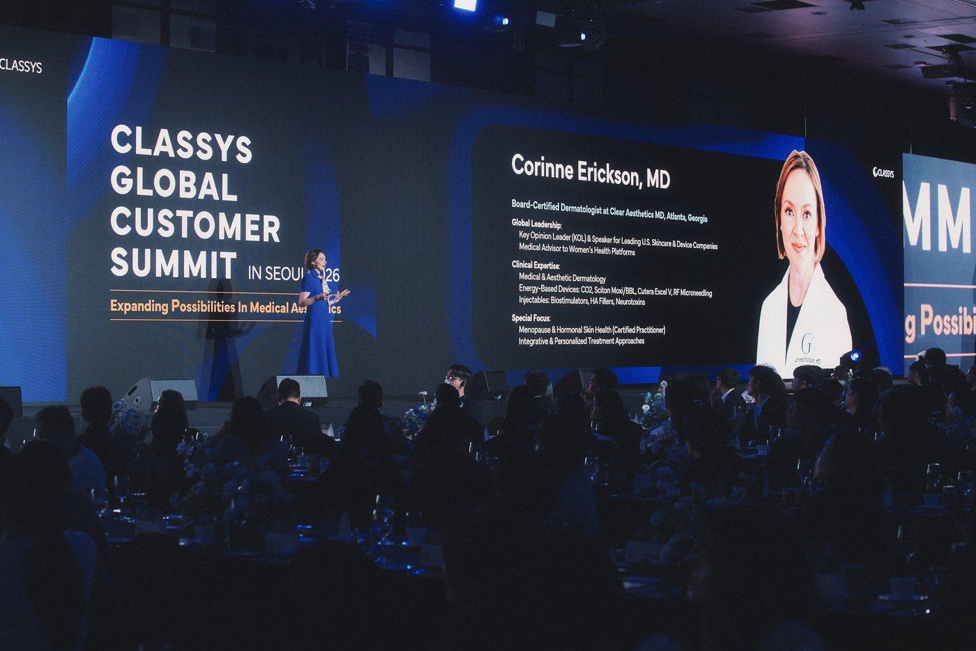 본문 이미지 - 지난 22일 열린 CGCS 2026에서 코린 에릭슨 전문의가 임상 발표를 하고 있다. (클래시스 제공)