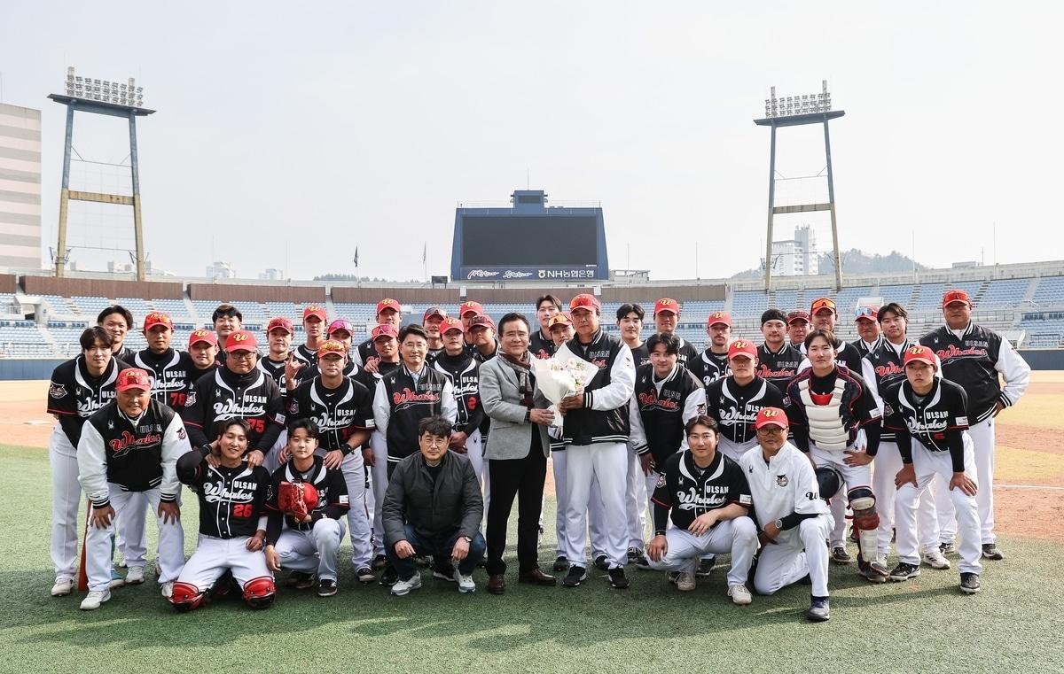 본문 이미지 - 울산 웨일즈가 창단 첫 승리를 달성했다.(울산 웨일즈 제공) 