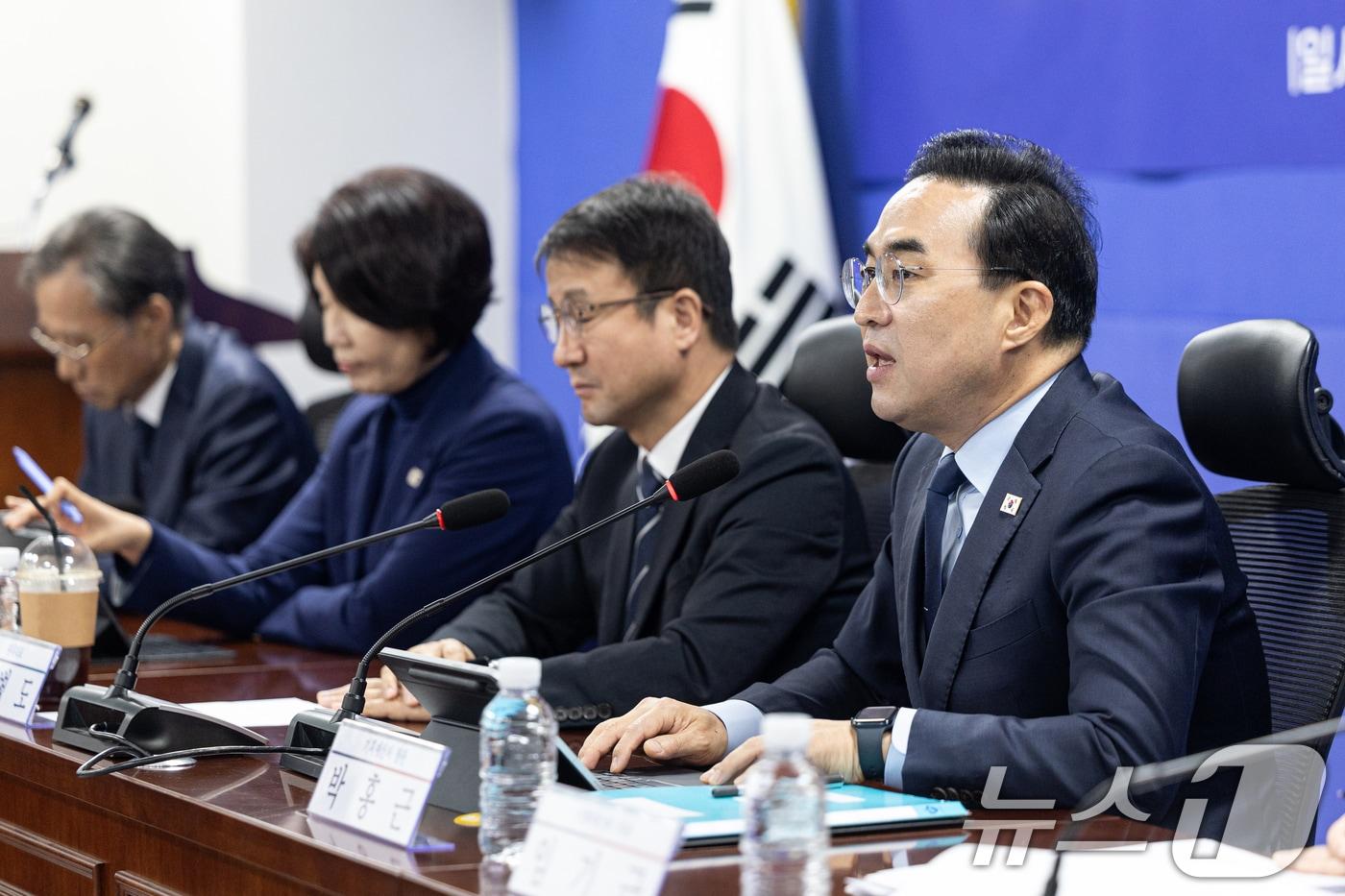 본문 이미지 - 박홍근 기획예산처 장관이 26일 서울 여의도 국회 의원회관에서 열린 2026년 추가경정예산안 당정협의회에서 모두발언하고 있다. 2026.3.26 ⓒ 뉴스1 이승배 기자