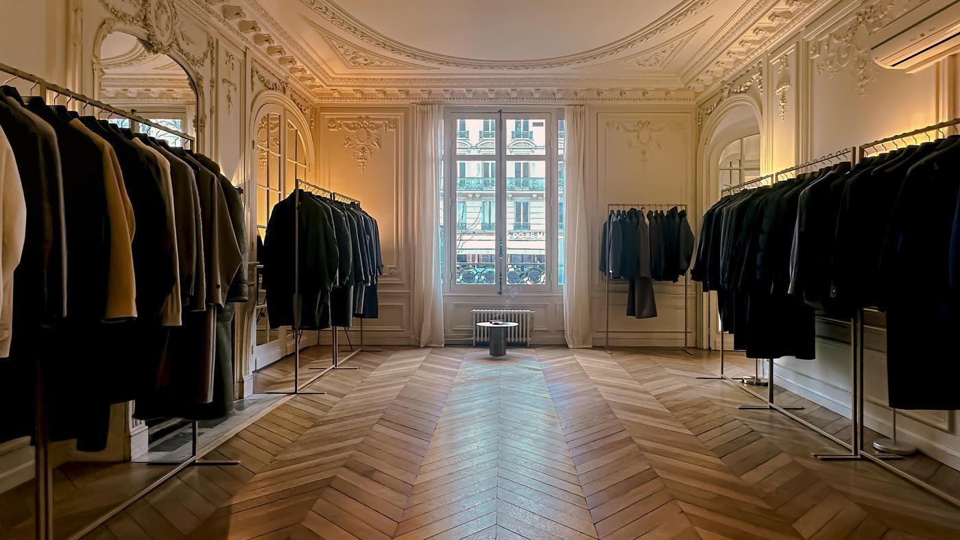 본문 이미지 - 맨온더분 파리 쇼룸 현장(신세계인터내셔날 제공)