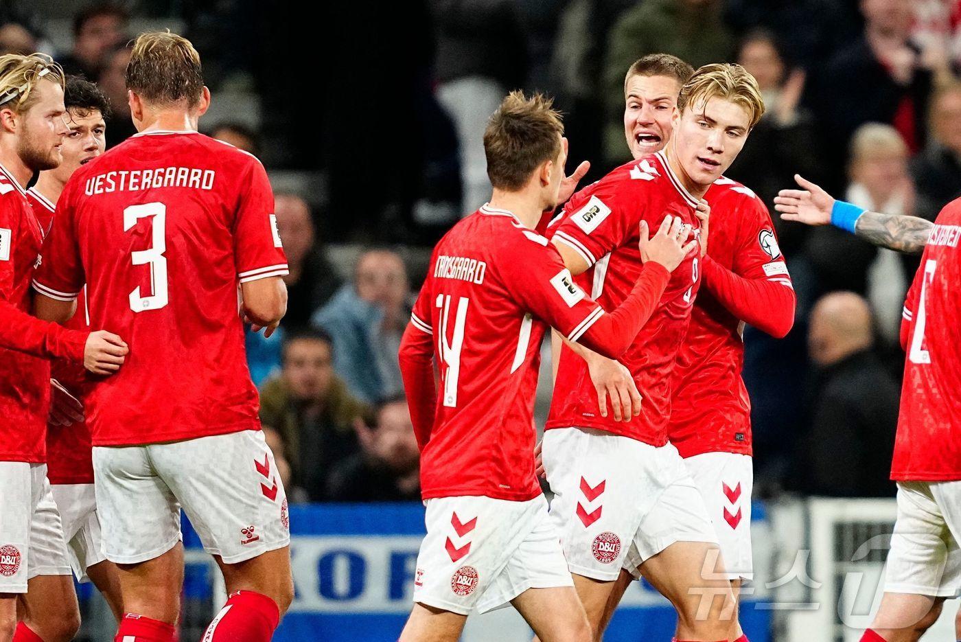본문 이미지 - 덴마크 축구대표팀 공격수 라스무스 호일룬. ⓒ AFP=뉴스1