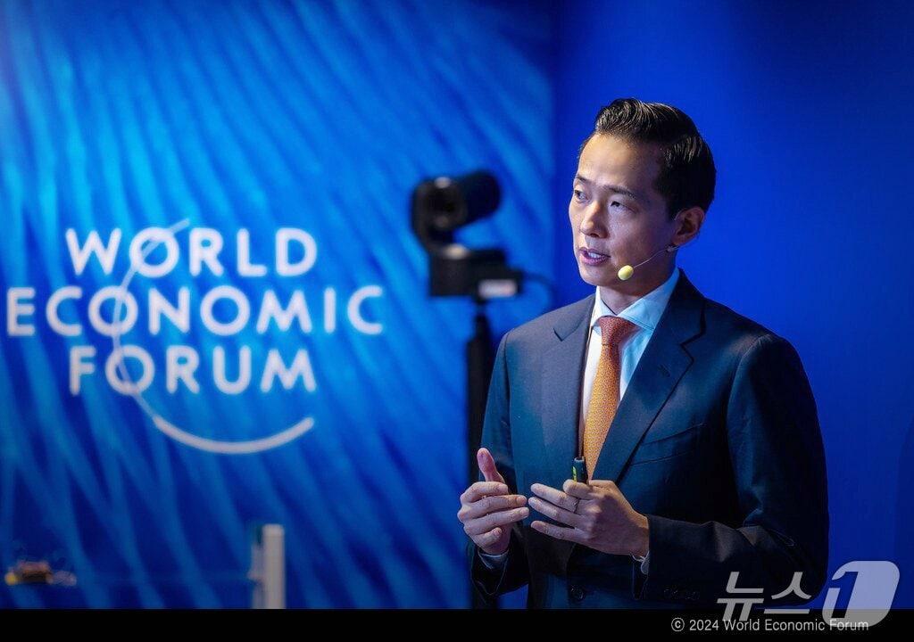 본문 이미지 - 김동관 한화그룹 부회장.(한화그룹 제공) 