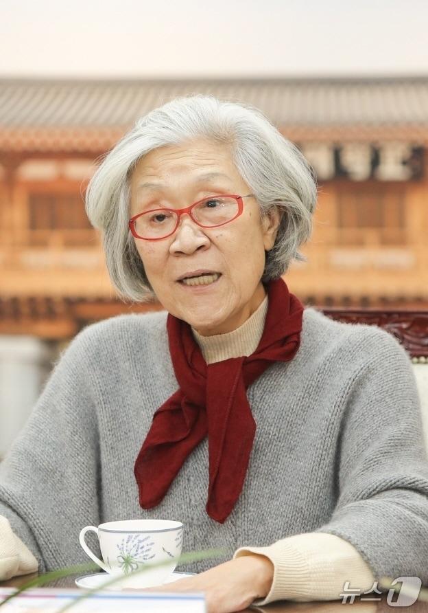 본문 이미지 - 7년 간 전북대에 총 80억원을 기부한 김정옥 재단법인 김희경유럽정신문화장학재단 이사장.(전북대 제공, 재판매 및 DB 금지)/뉴스1