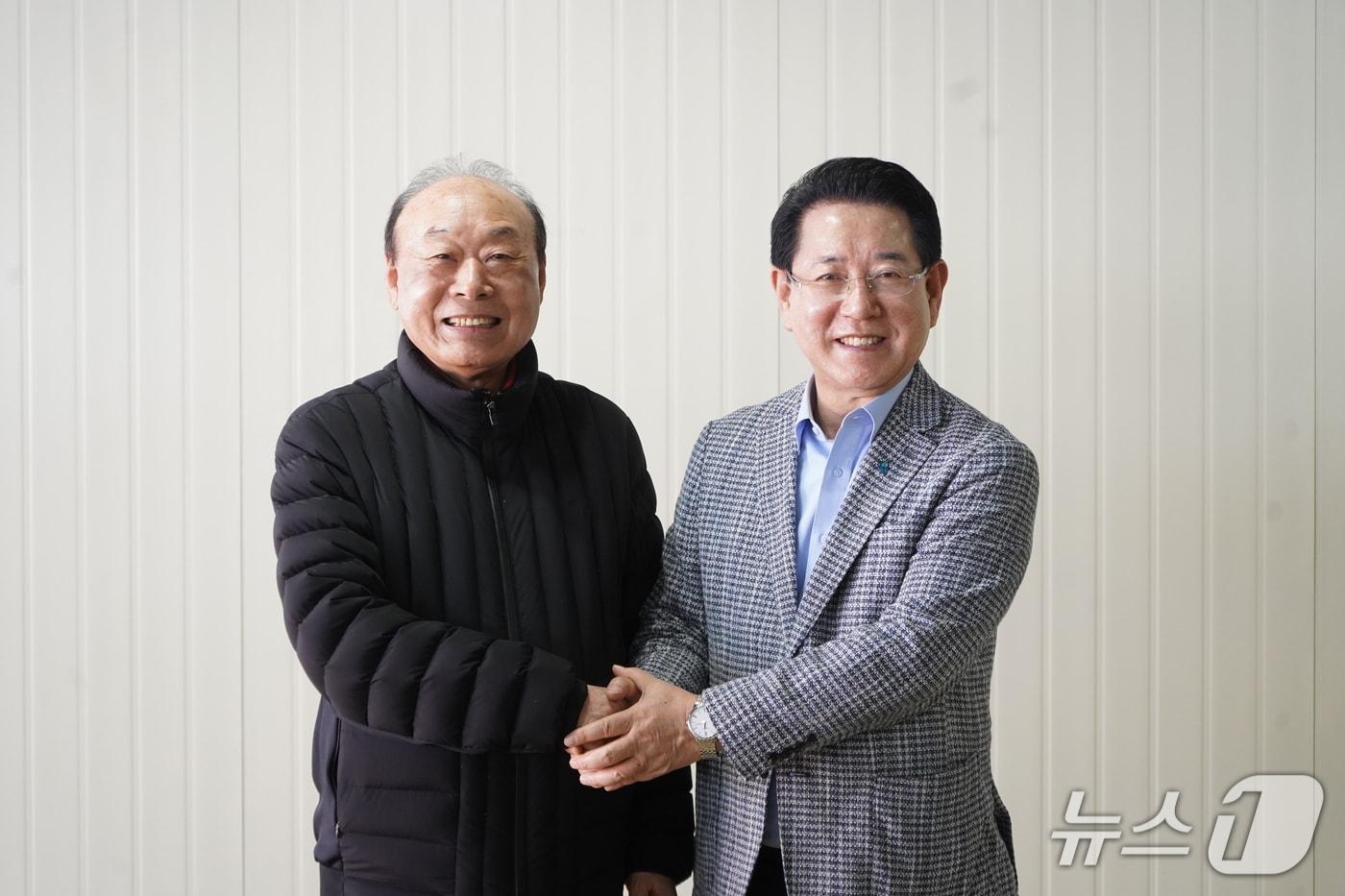 본문 이미지 - 박광태 전 광주시장, 김영록 지지 선언.(김영록 후보측 제공. 재판매 및 DB금지) 2026.3.26/뉴스1