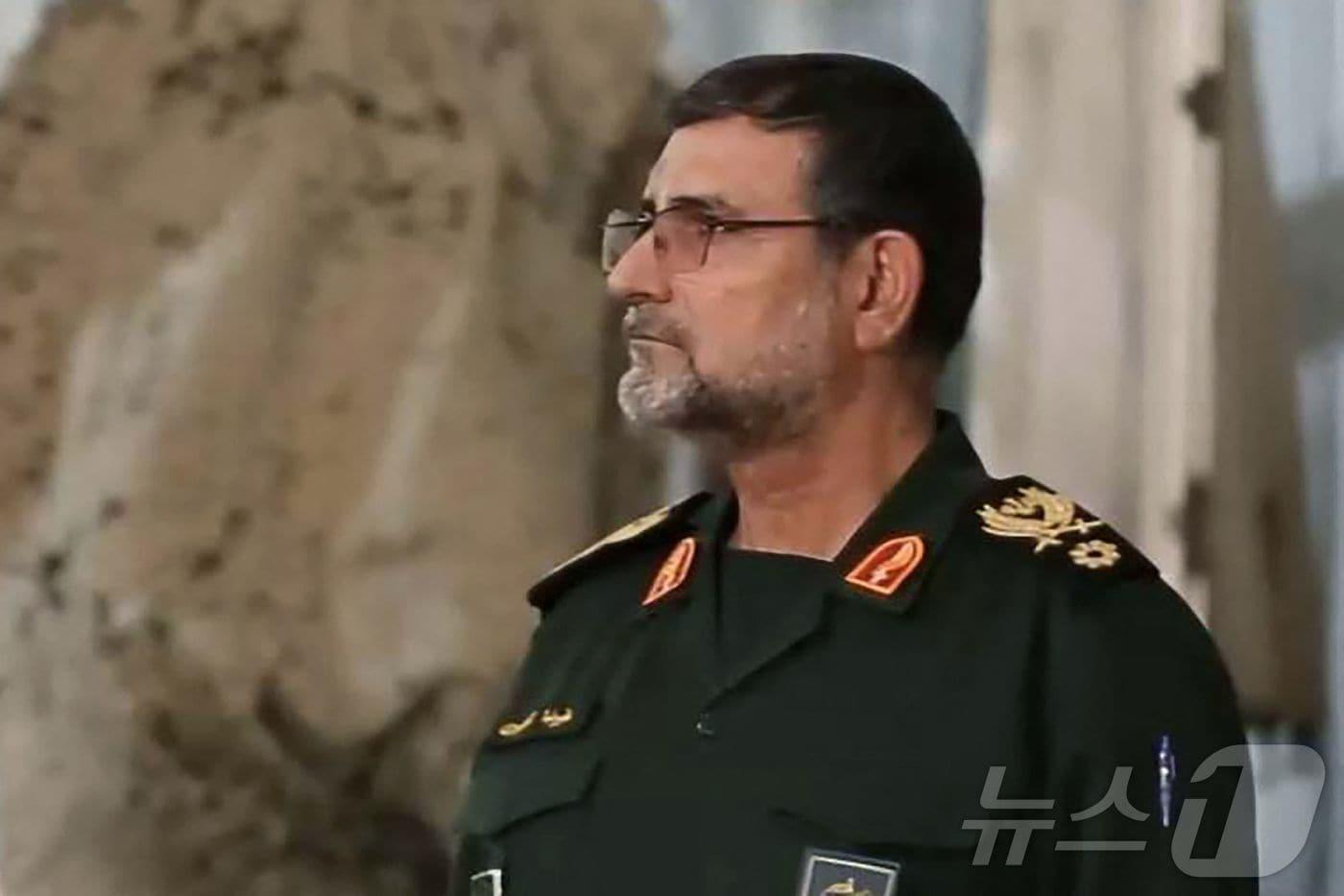 본문 이미지 - 알리레자 탕시리 이란 이슬람혁명수비대(IRGC) 해군 사령관. 2025.02.01 ⓒ AFP=뉴스1