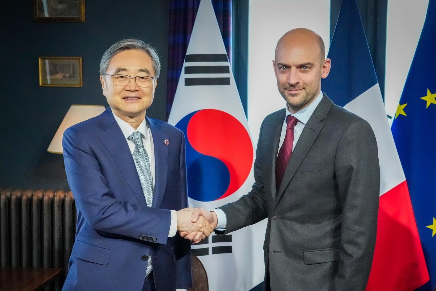 본문 이미지 - 조현 외교부 장관, 장-노엘 바로 프랑스 외교장관.(외교부 제공)