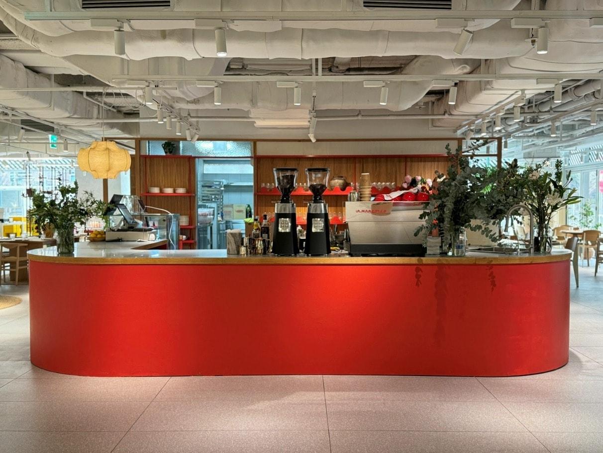 본문 이미지 - 서울 강남구 대치동에 위치한 롯데백화점 강남점 더콘란샵by꽁티드 툴레아 매장 전경(롯데백화점 제공)