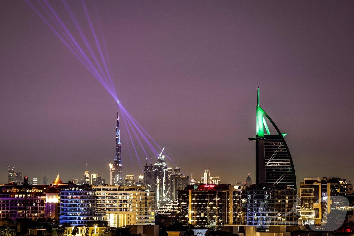 본문 이미지 - 지난 11일(현지시간) 촬영된 아랍에미리트(UAE) 두바이 <자료사진> ⓒ AFP=뉴스1