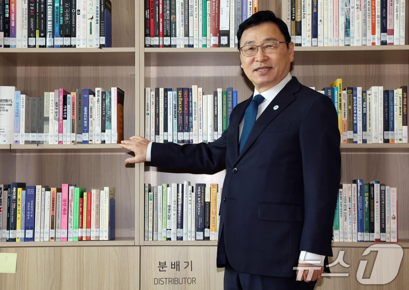 본문 이미지 - 정근식 서울시교육감이 27일 서울 용상구 서울시교육청에서 뉴스1과 인터뷰를 하고 있다. ⓒ 뉴스1 김명섭 기자