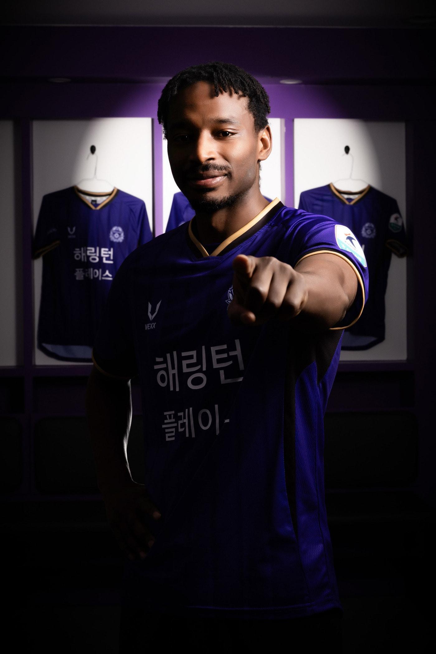 본문 이미지 - FC안양에 입단한 라파엘. (FC안양 제공)