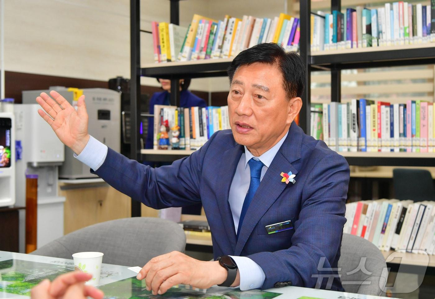 본문 이미지 - 김한종 전남 장성군수 예비후보.(캠프 제공. 재배포 및 DB 금지)