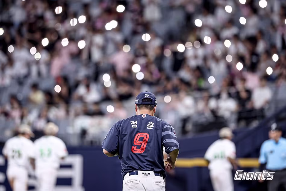 본문 이미지 - 정훈. (롯데 자이언츠 제공)