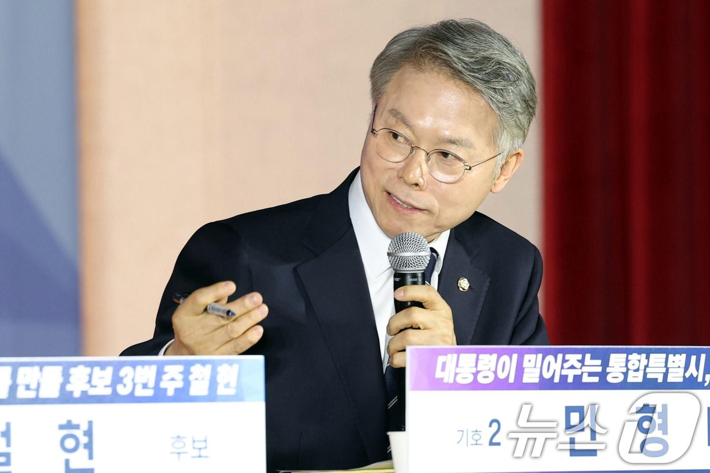 본문 이미지 - 민형배 더불어민주당 전남광주통합특별시장 후보 2026.3.27 ⓒ 뉴스1 이승현 기자