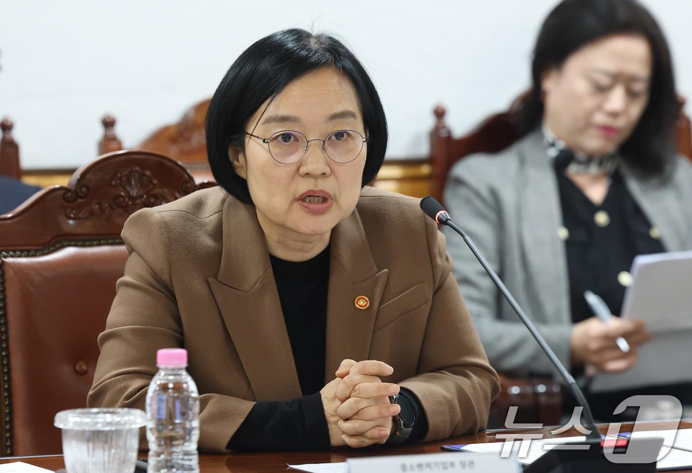 본문 이미지 - 한성숙 중소벤처기업부 장관. 2026.3.27 ⓒ 뉴스1 오대일 기자